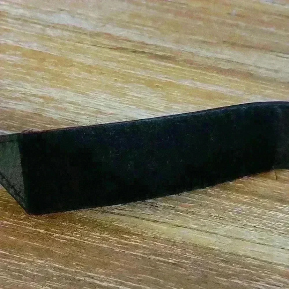 Chico's Womens Leather Floral Beaded M/L Velcro Close Belt. - Picture 9 of 15